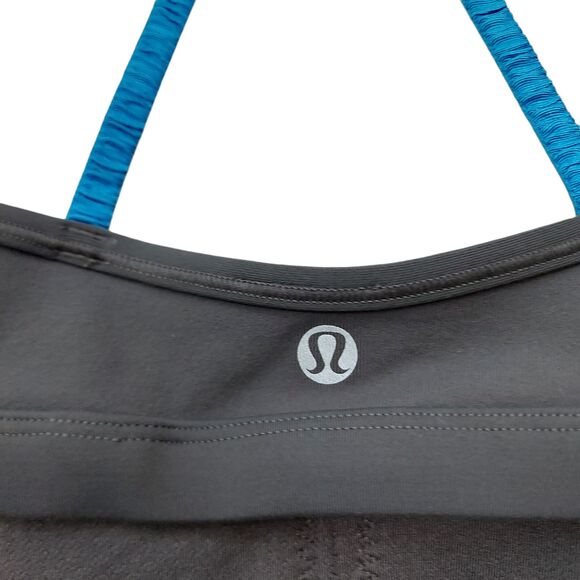 Lululemon Bend & Flow Tank Womens 2 Gray Striped Breathable Yoga Athletic Gym - Picture 9 of 9